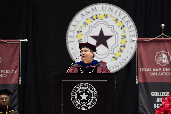 Ochoa at Podium