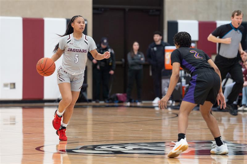 Womens's Basketball player