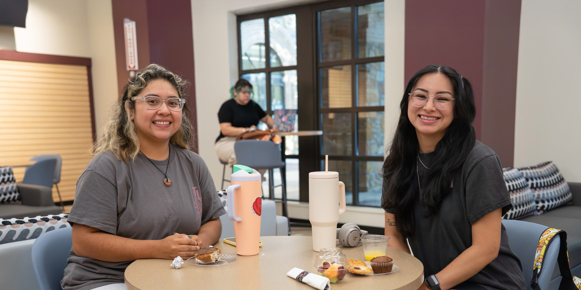 Students in Commuter Lounge