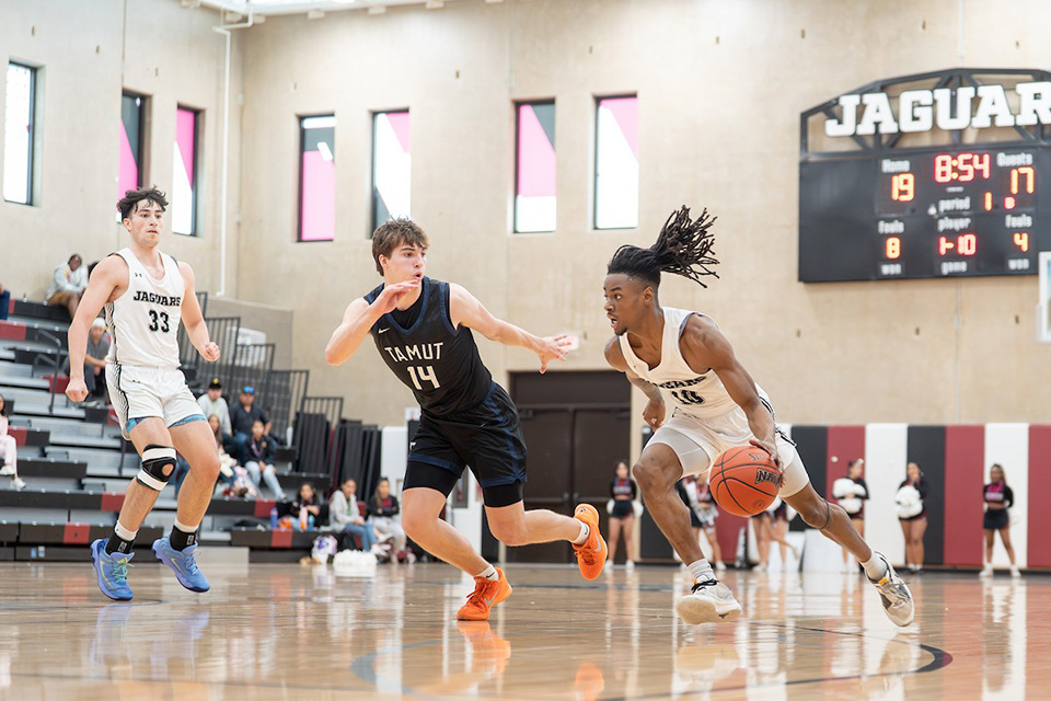 Jaguar Men's Basketball