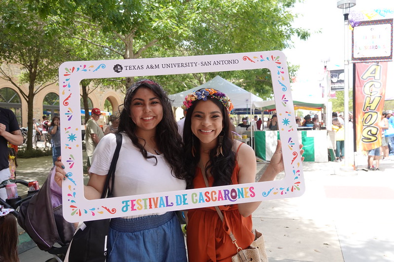 Festival de Cascarones Brings Community Together in Big Way for Fiesta Finale